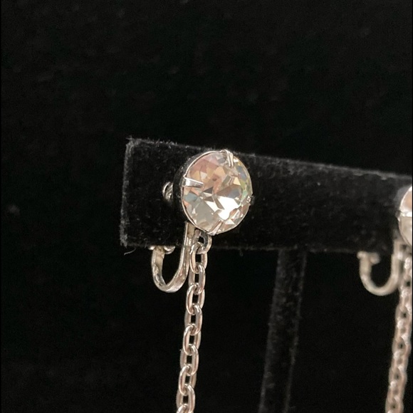 Vintage Pearl rhinestone chandelier earrings 2.5" - Picture 4 of 7